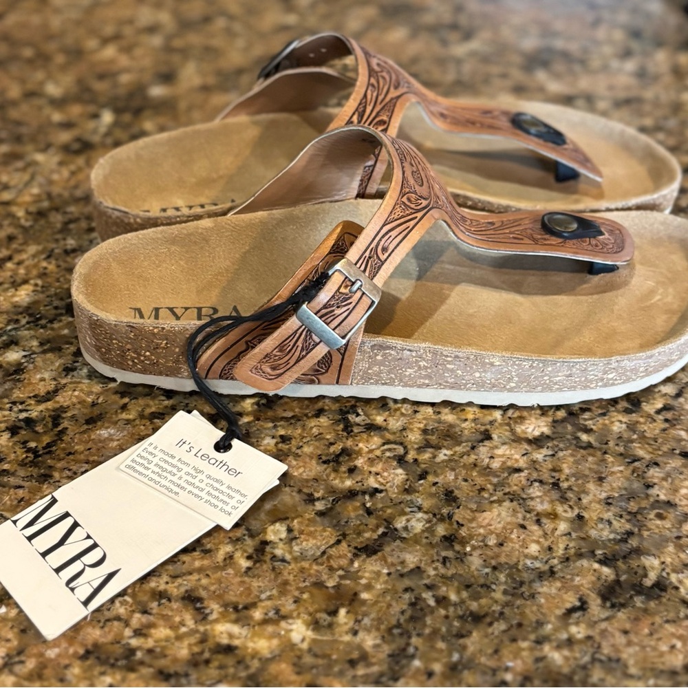 135. Myra Bag Tan Embossed Leather Sandals, Size 11, NWT - Picture 4 of 9